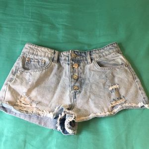 High waisted cutoff shorts